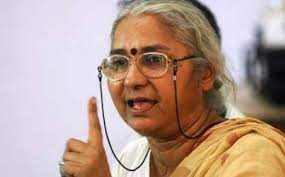 Medha Patkar, an environmentalist and activist of the movement Chief Minister Devendra Fadnavis flood problem in the state construction in the blue and red lines was allowed