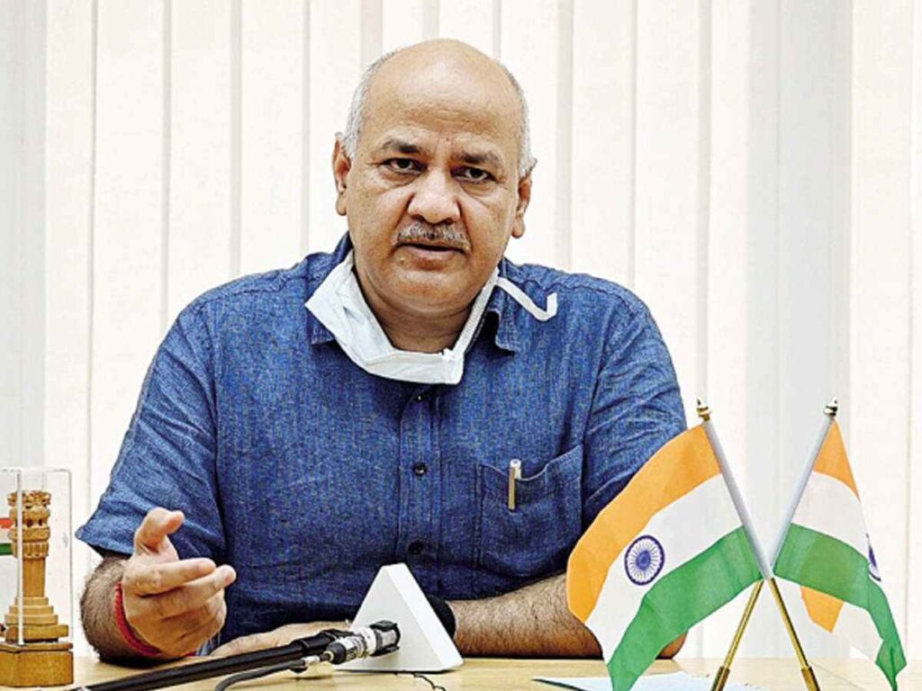 Delhi Deputy Chief Minister Manish Sisodia has written a letter to the Lt. Governor demanding that the CBI investigate the Rs 6000 crore toll tax scam in the Delhi Municipal Corporation. In his letter, Sisodia said that the money taken from around 10 lakh commercial vehicles plying in Delhi every day was extorted in connivance, and also asserted that if an honest inquiry was conducted, senior BJP leaders would be in jail.