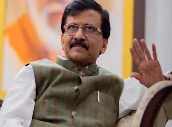 Sanjay Raut's reply to Devendra Fadnavis: The people of Kasba Pethe removed hemp!